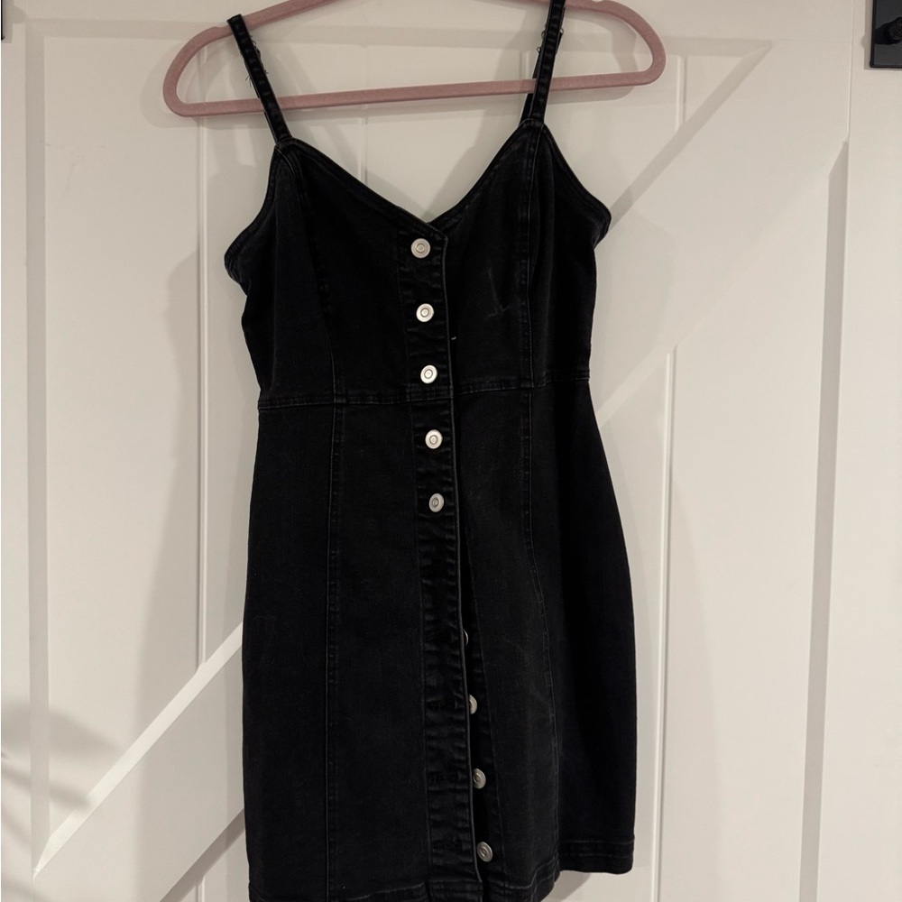 Forever 21 Black Button-Front Mini Dress
